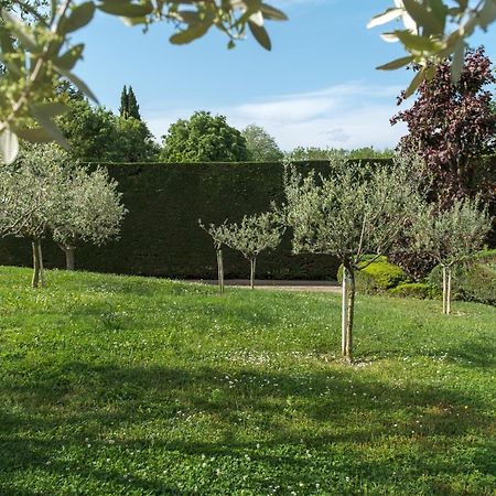 Villa Carini With 3000 Mq Garden & Heated Pool Castelnuovo del Garda Exterior photo